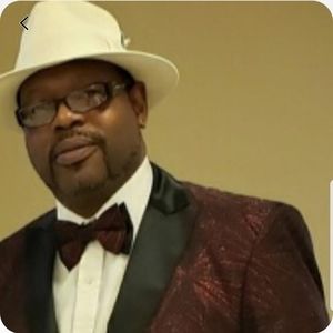 Meet your Posher, Bobby